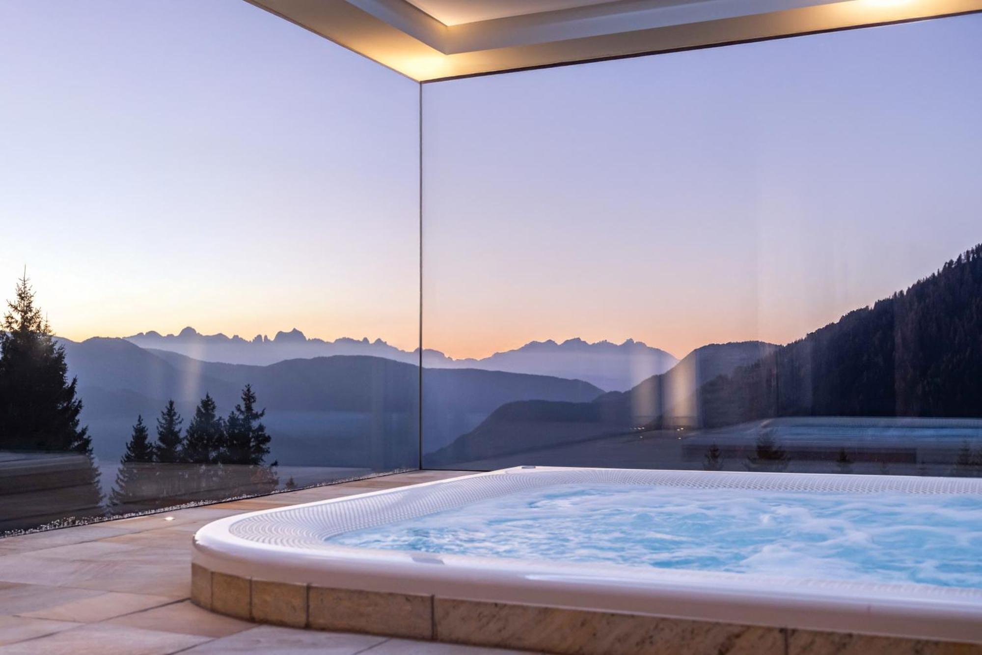 Terra - The Magic Place Relais&Châteaux Sarentino Extérieur photo